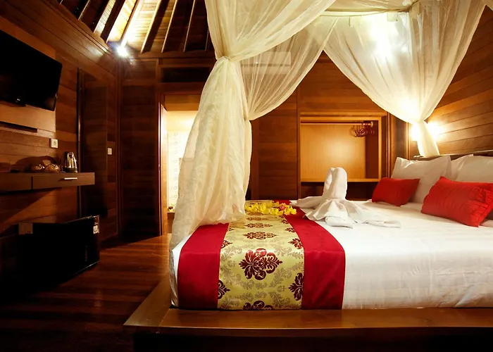 Saka Village 3*